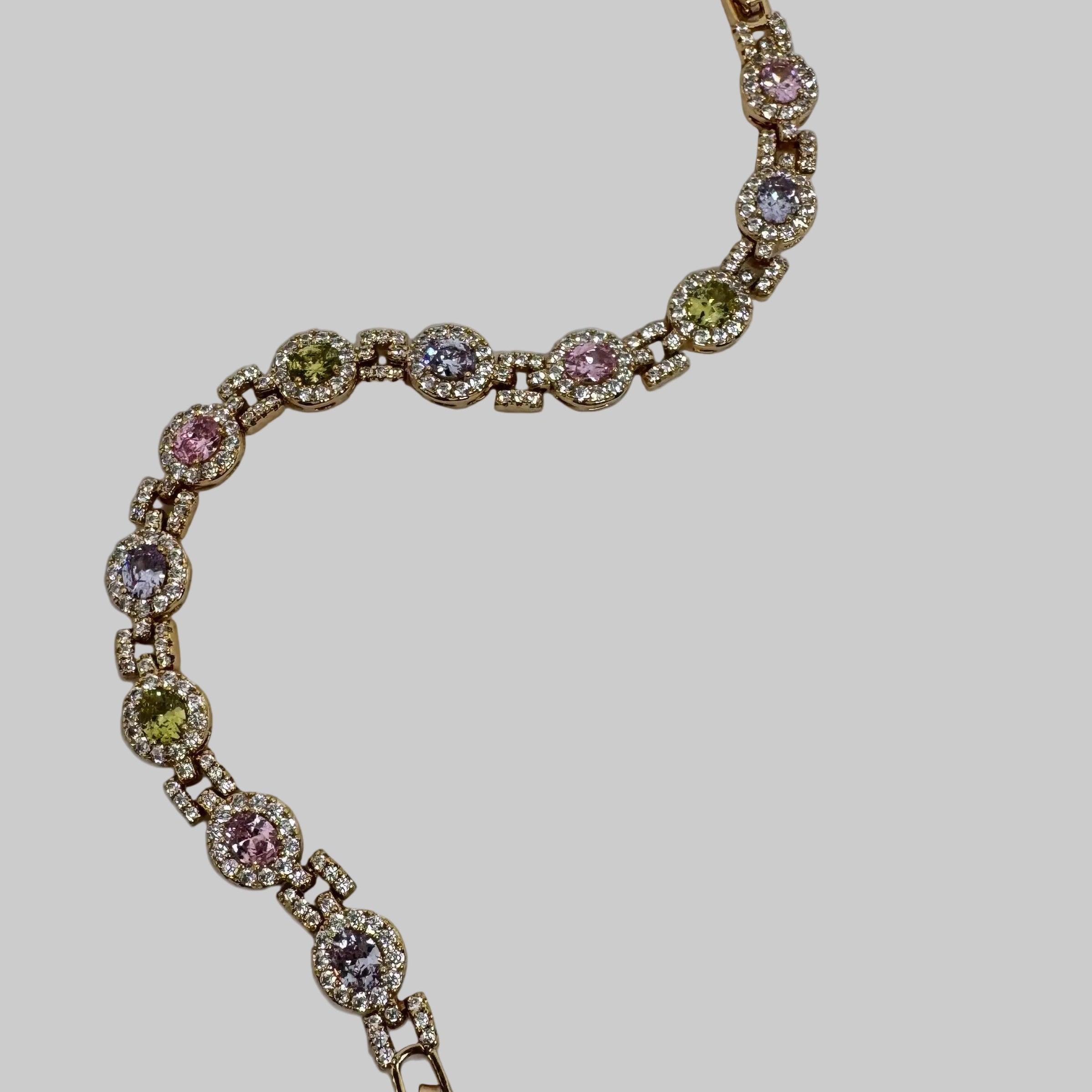 Celestial Oval Gem Link Bracelet with Extender – 18K Gold Plated