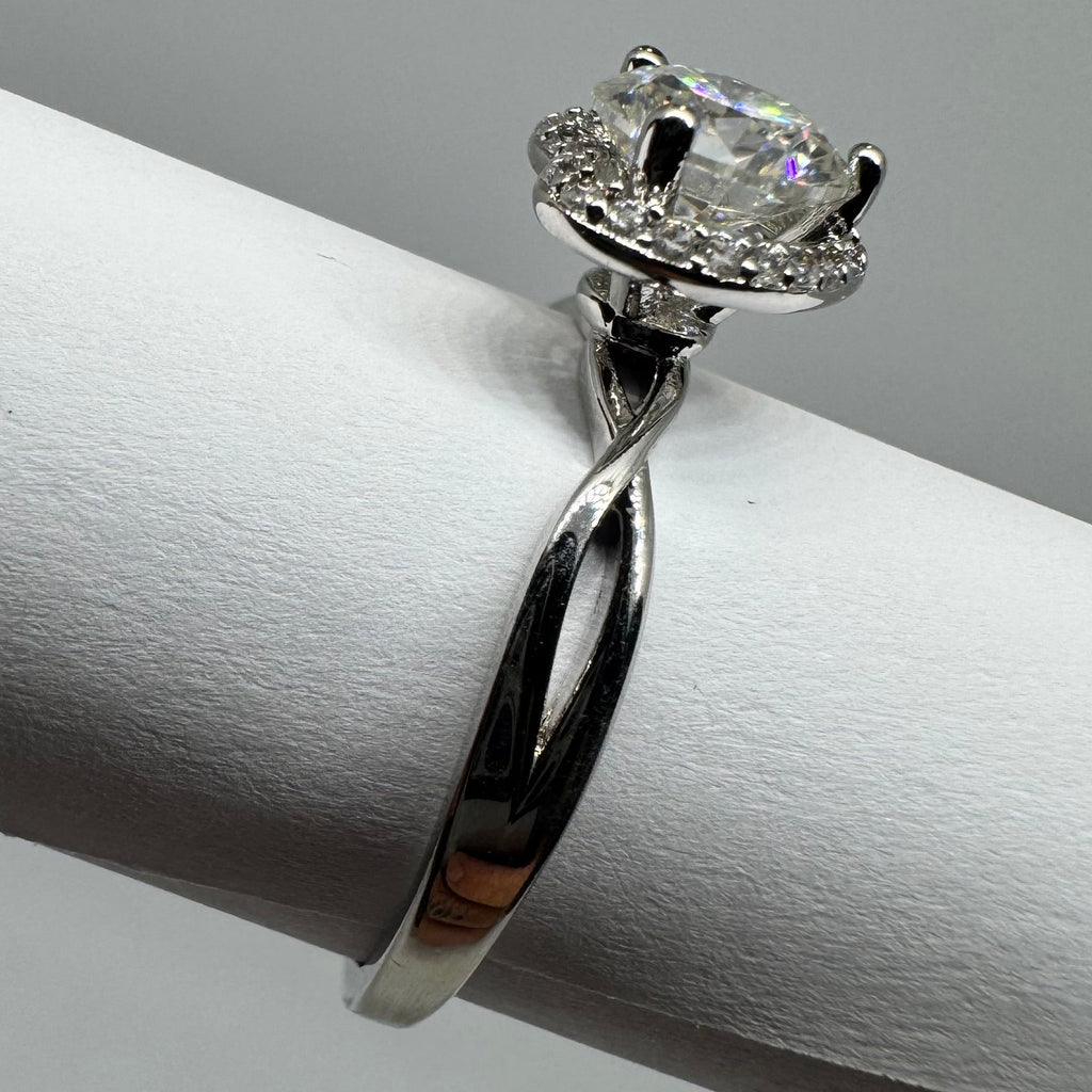 “The Heart Blind “ 1Carat Lab-Grown Moissanite Ring – 18K White Gold Plated